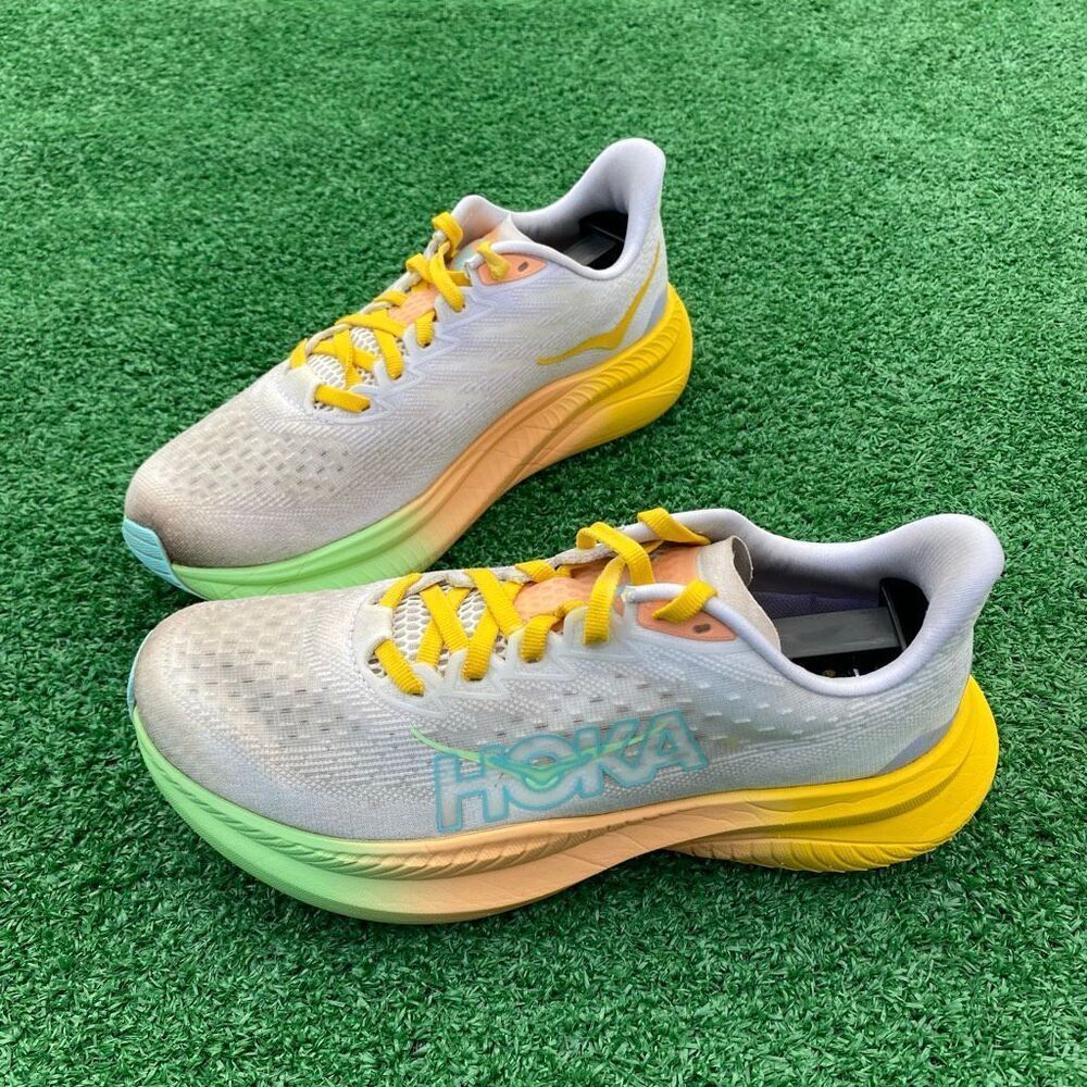 HOKA ONE ONE MACH 6 - Women’s Running Shoes - SIZE 7B